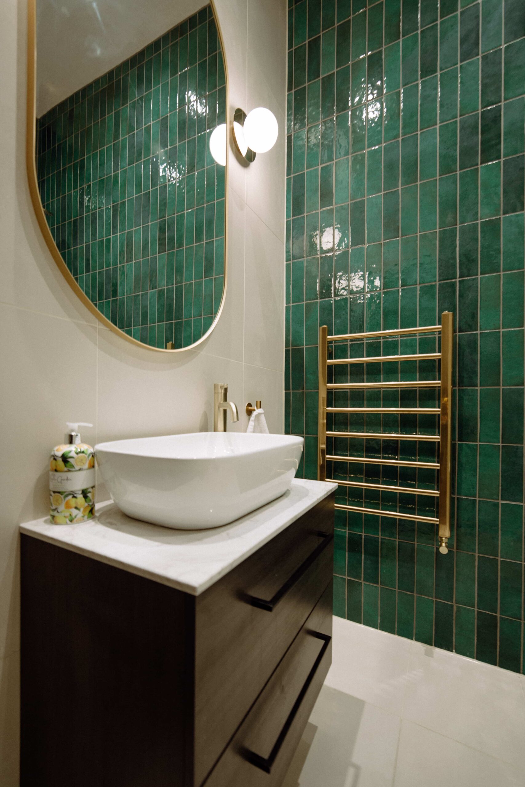 bathroom-renovation-edinburgh-min