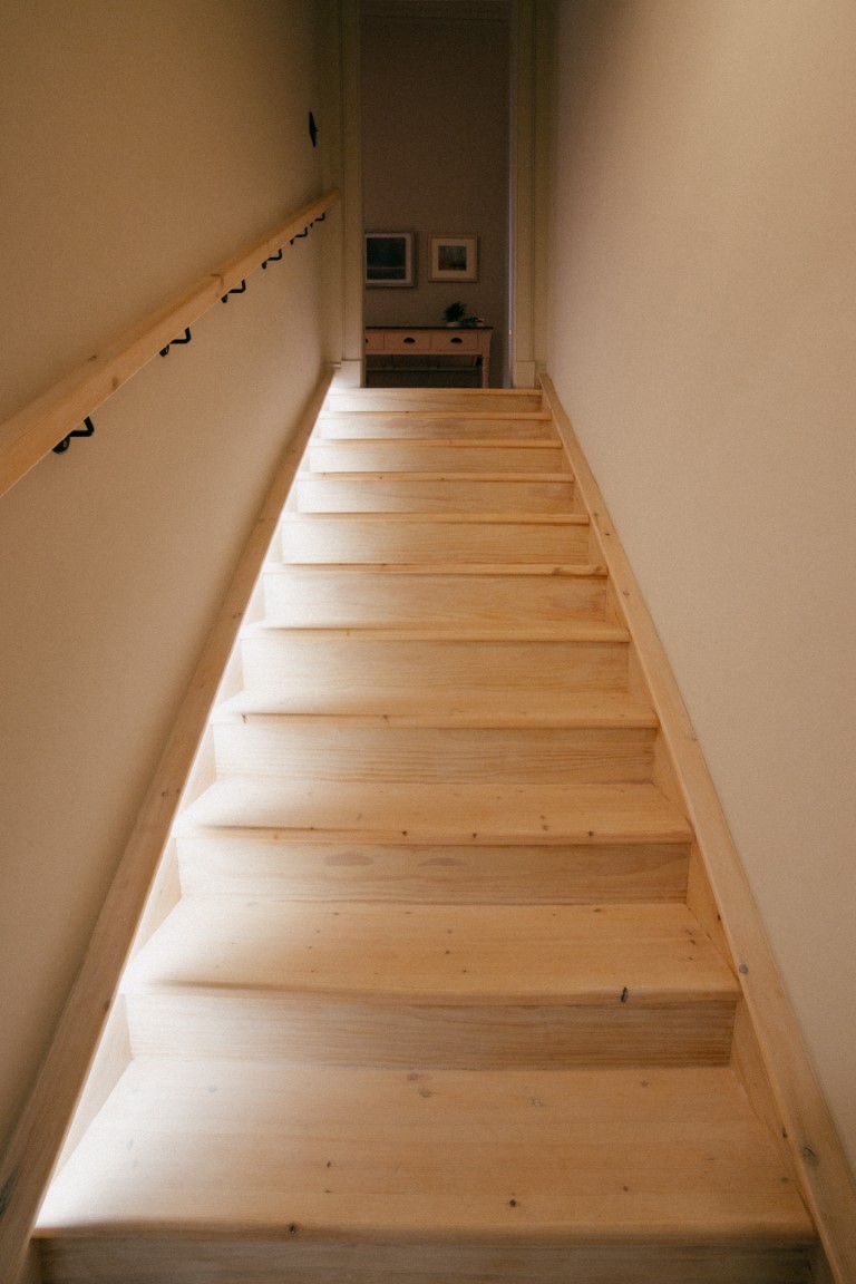 morningside-custom-made-stairs-led-lighting