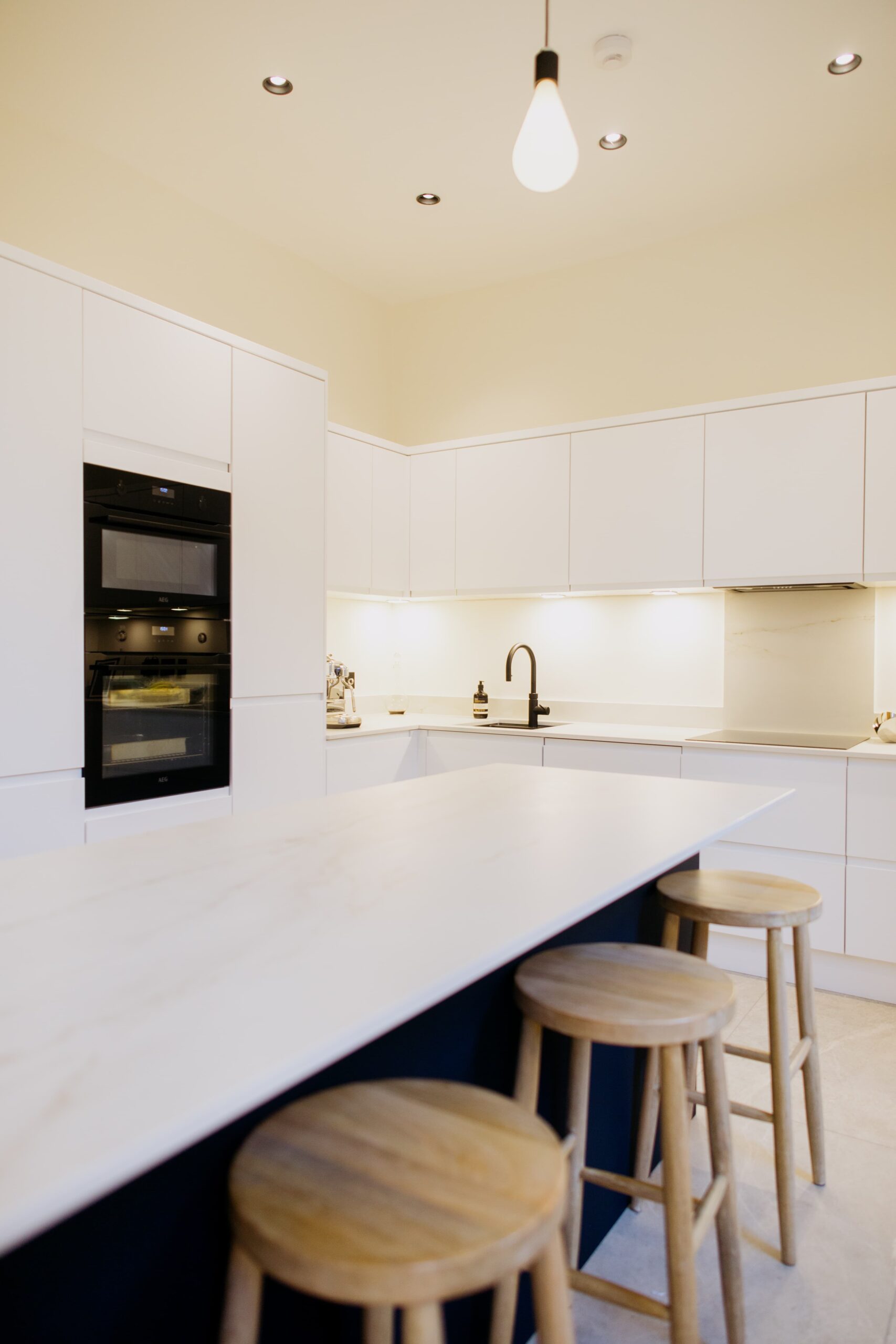 kitchen-fitout-in-grange-loan-edinburgh-cedar-developments-min