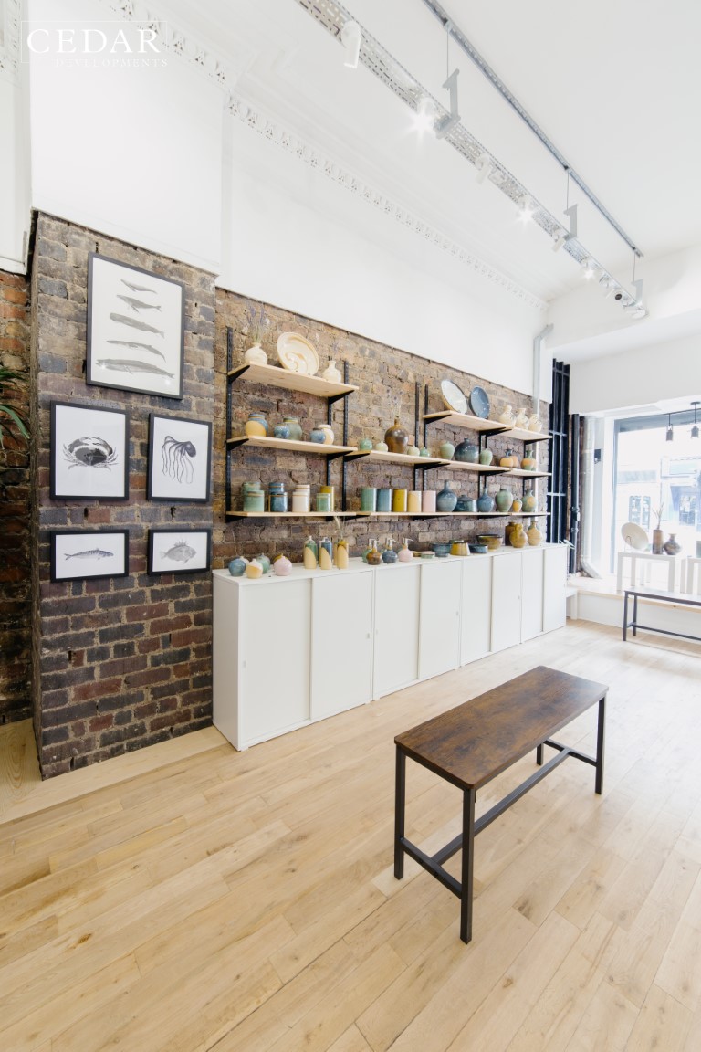 edinburgh-period-shop-fitout-display-area-period-features-and-brickwork