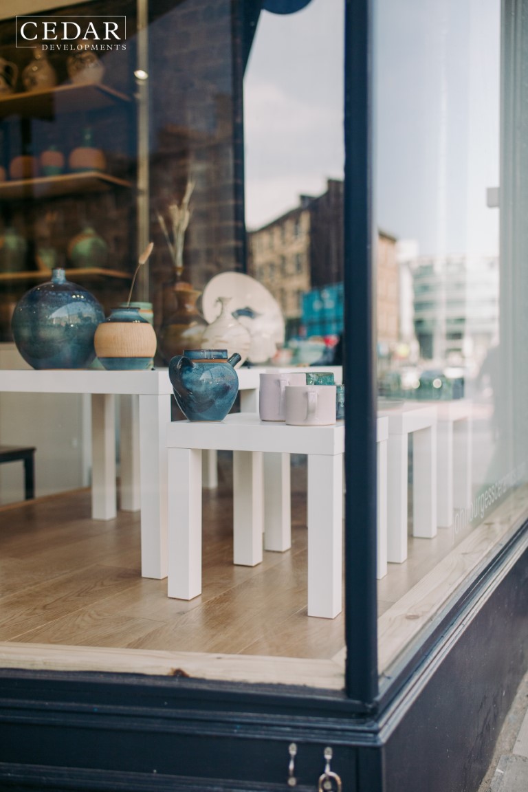 edinburgh-pottery-shop-front-window-display-after-renovation