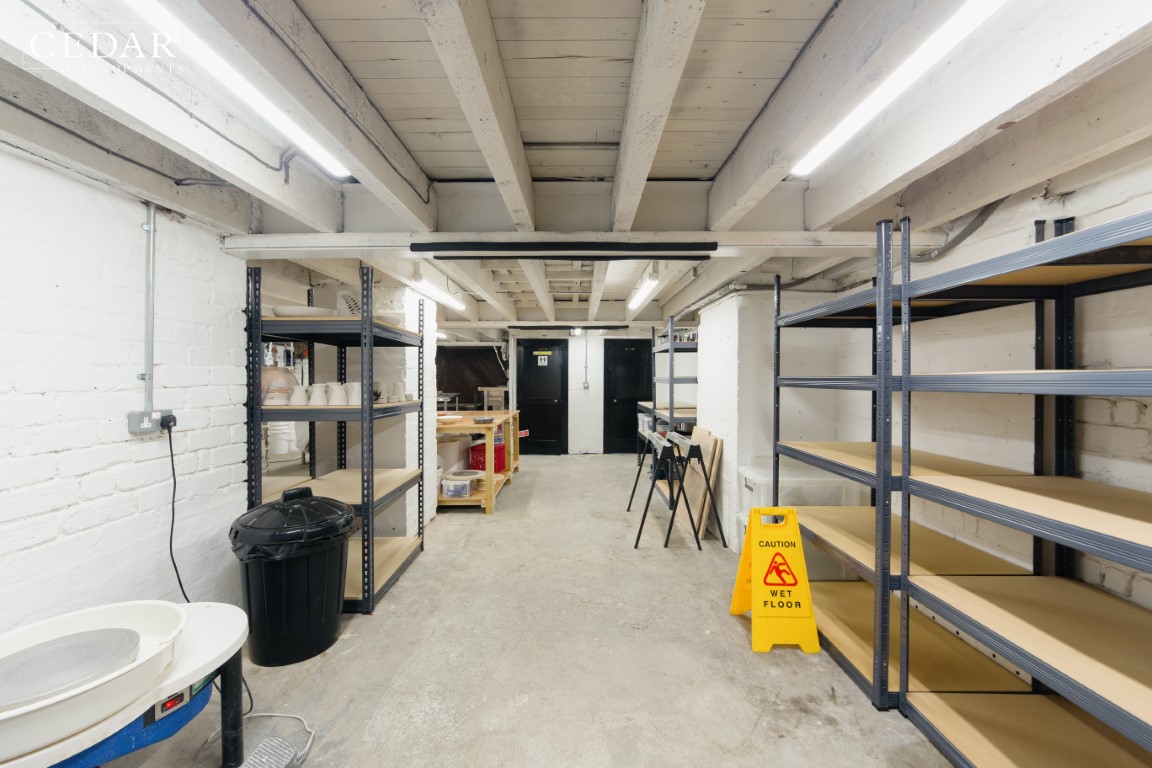 edinburgh-shop-fitout-basement-shelving-storage