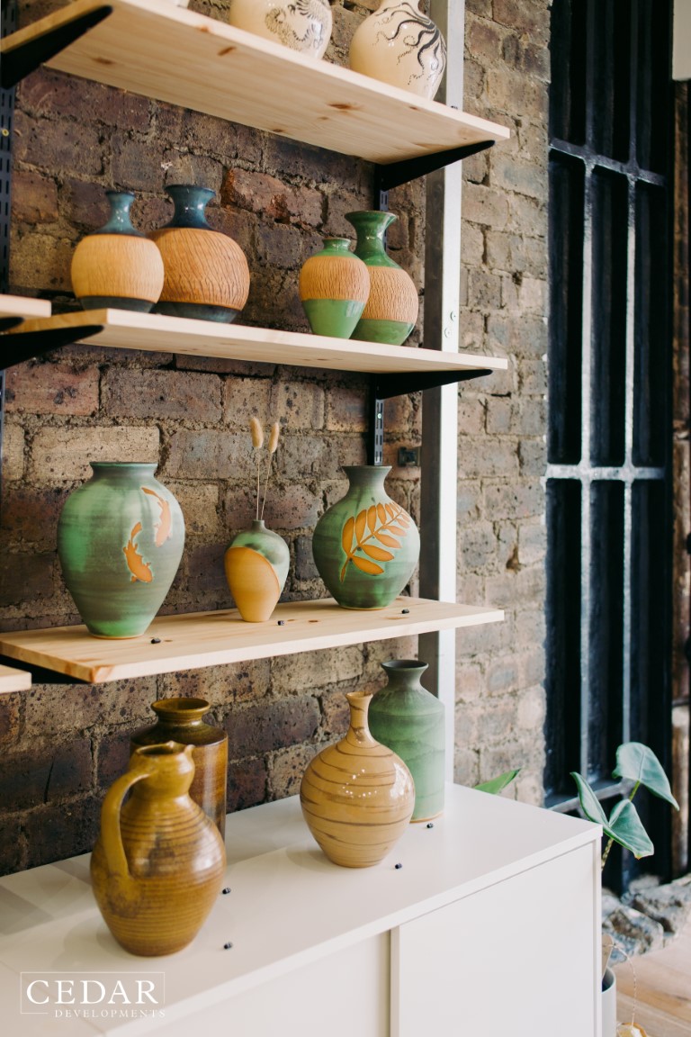 edinburgh-shop-renovation-period-original-brickwork-shelving-display