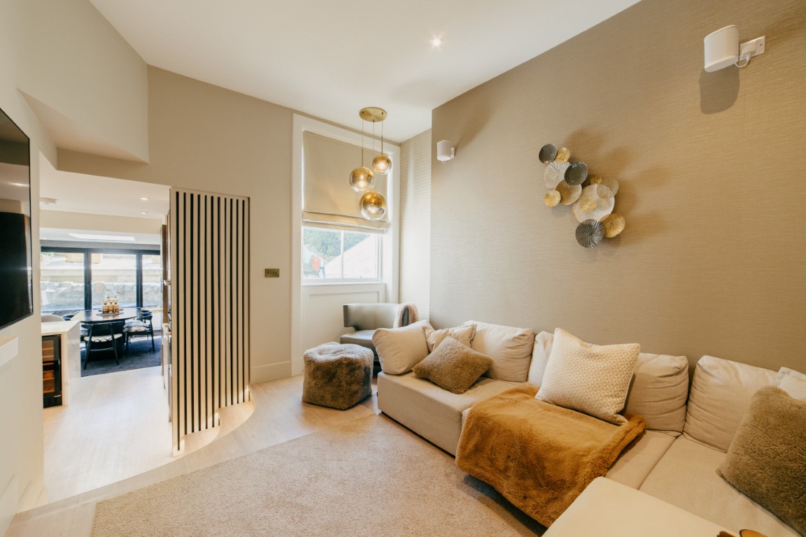 living-room-renovation-edinburgh-interior-design-kitchen-bespoke-joinery-medium